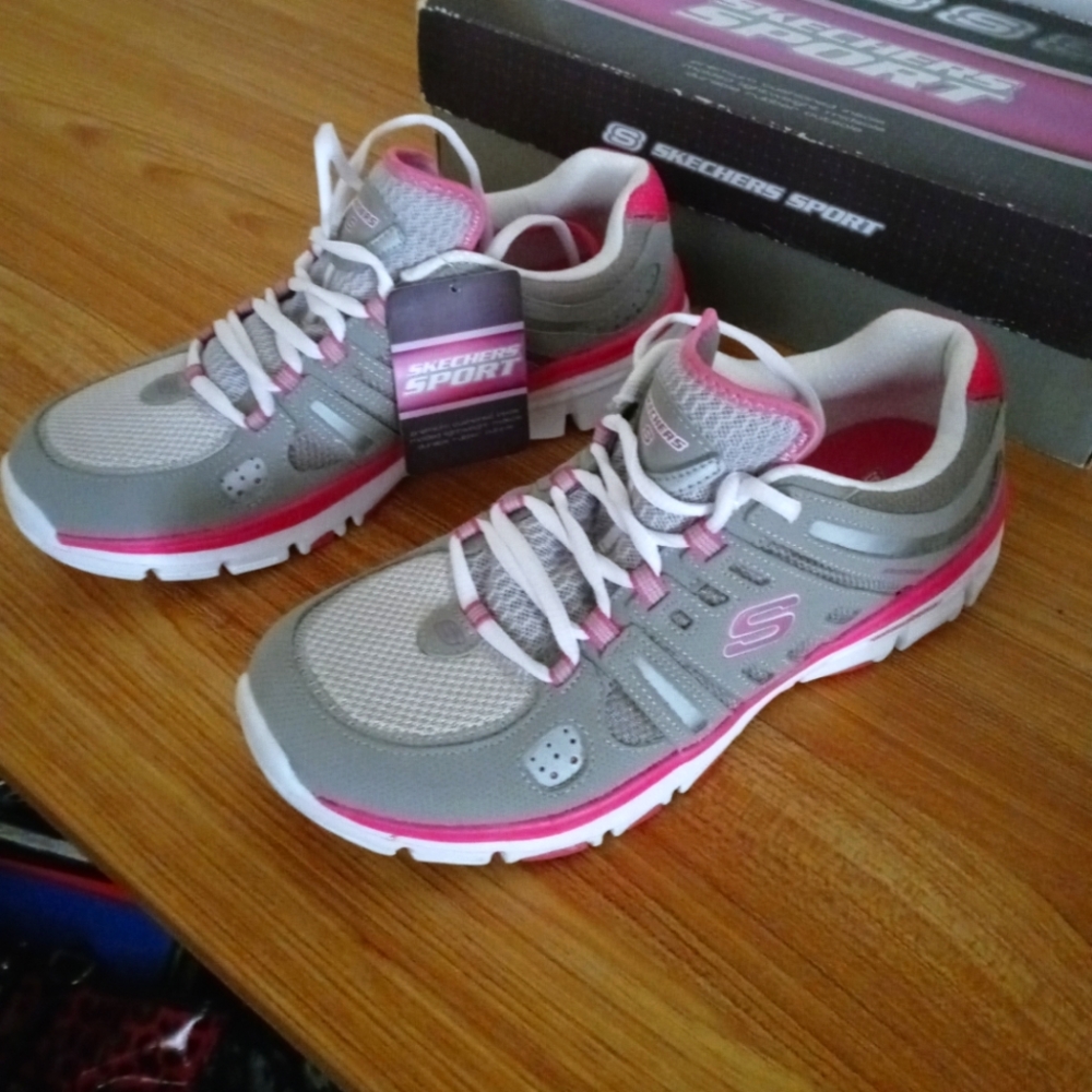Skechers Sport Womens Sneakers NEW